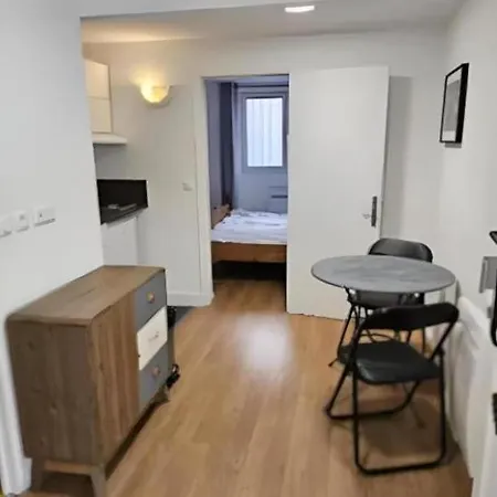 Apartment Charminng & Cosy T2 For Two In 13th